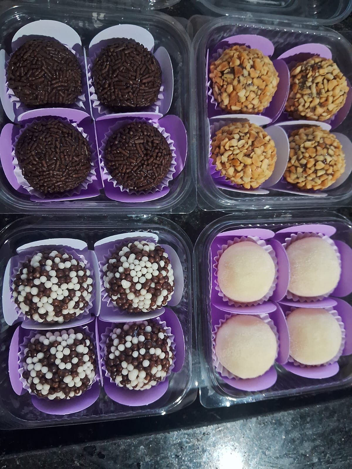 Caixa de doces personalizados para presente