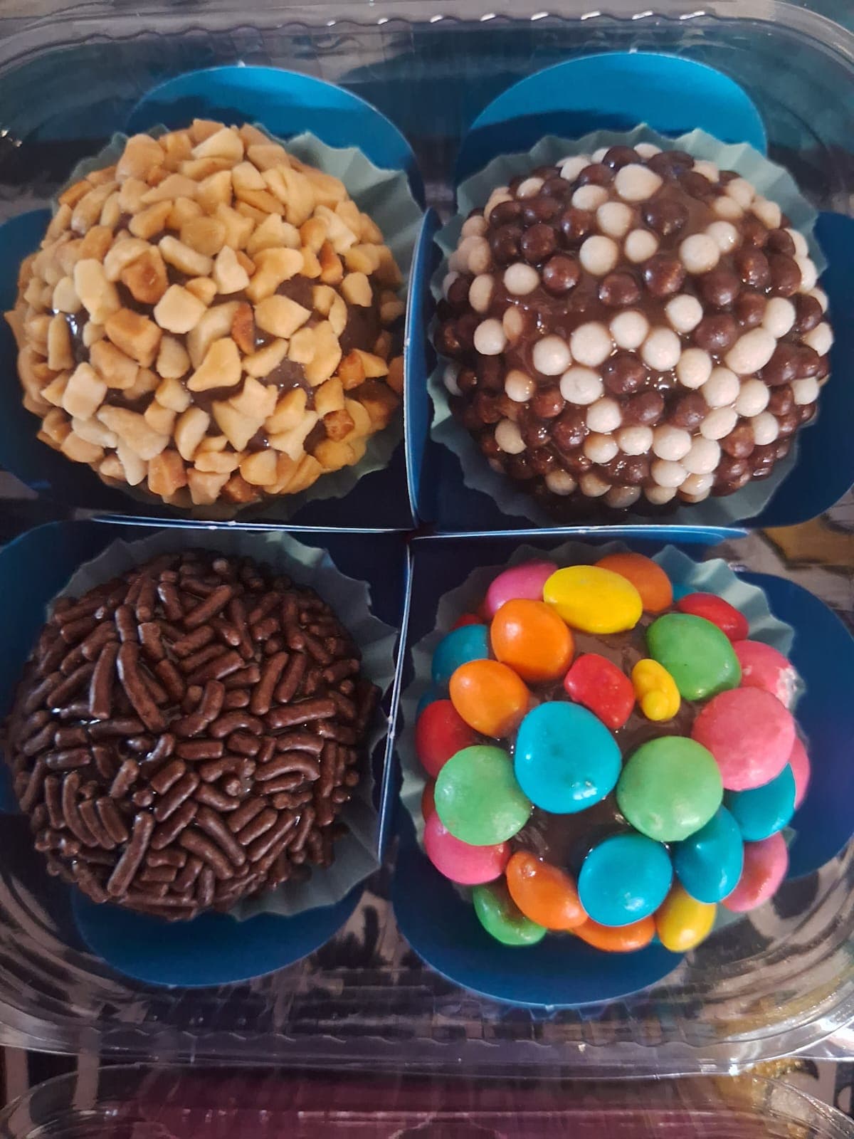 Sabores intensos dos doces artesanais Saluk